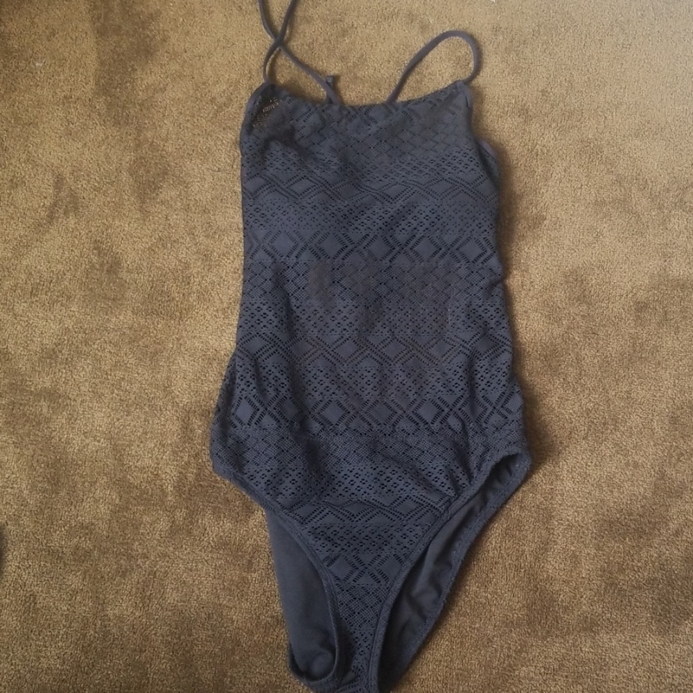 One piece bathing suit